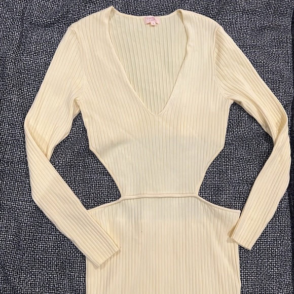 Rosabella Midi Dress in Yellow - Picture 4 of 5